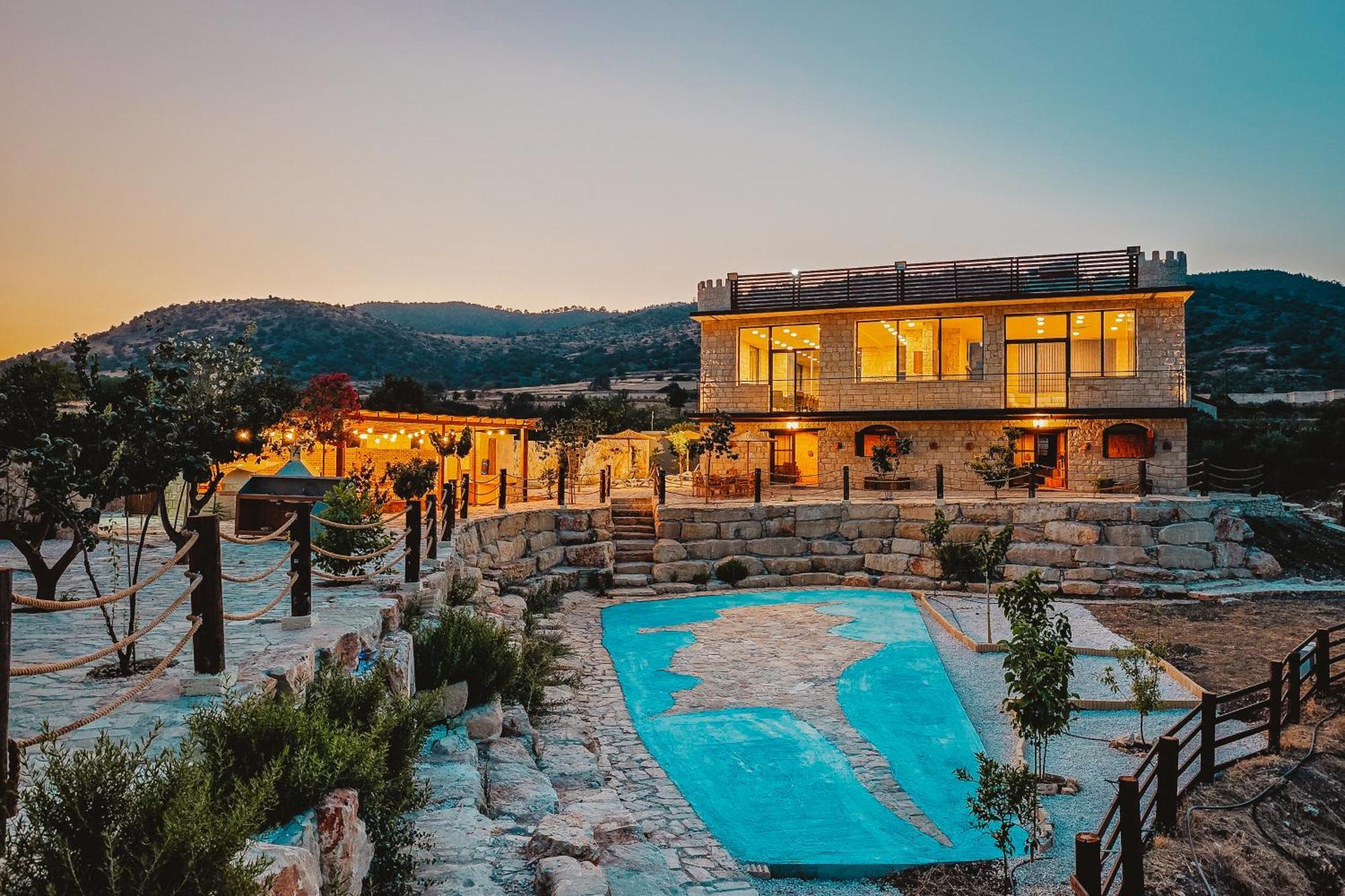 Kleos Noble Retreat - Stone-Build Apartments & Rooms With Pool, Sauna & Bbq Area Лимасол Экстерьер фото