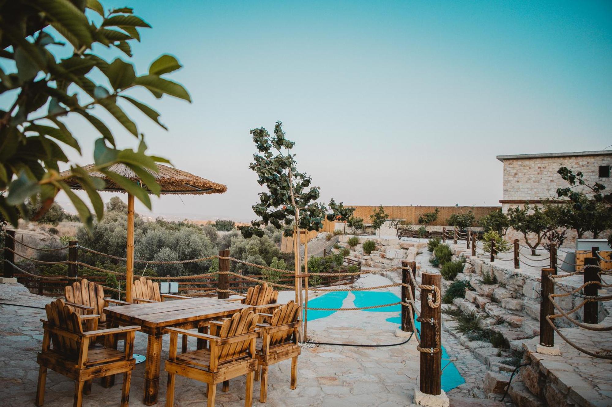 Kleos Noble Retreat - Stone-Build Apartments & Rooms With Pool, Sauna & Bbq Area Лимасол Экстерьер фото
