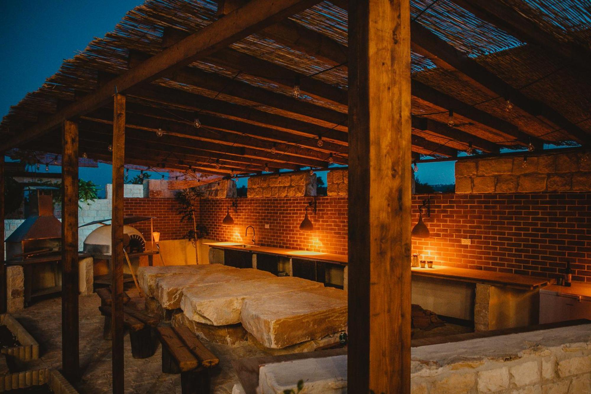 Kleos Noble Retreat - Stone-Build Apartments & Rooms With Pool, Sauna & Bbq Area Лимасол Экстерьер фото