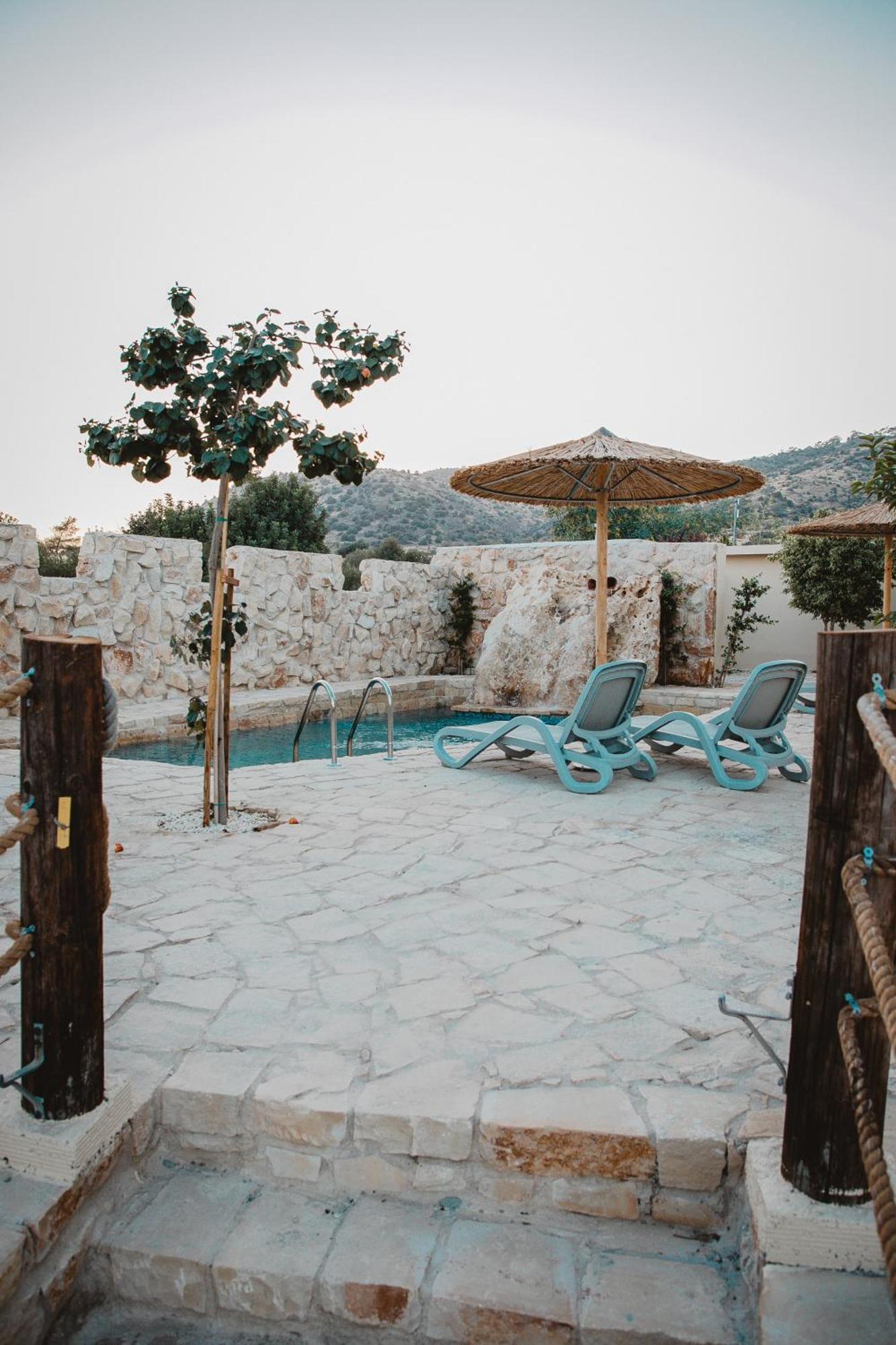 Kleos Noble Retreat - Stone-Build Apartments & Rooms With Pool, Sauna & Bbq Area Лимасол Экстерьер фото