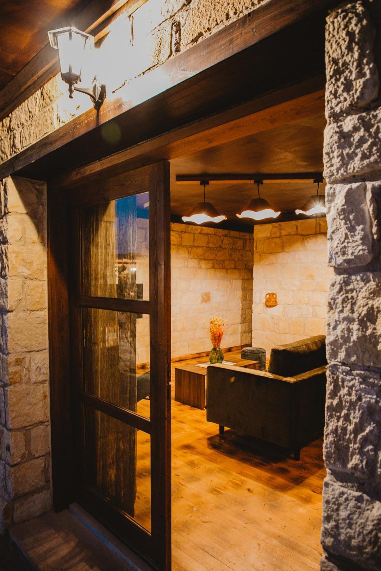 Kleos Noble Retreat - Stone-Build Apartments & Rooms With Pool, Sauna & Bbq Area Лимасол Номер фото
