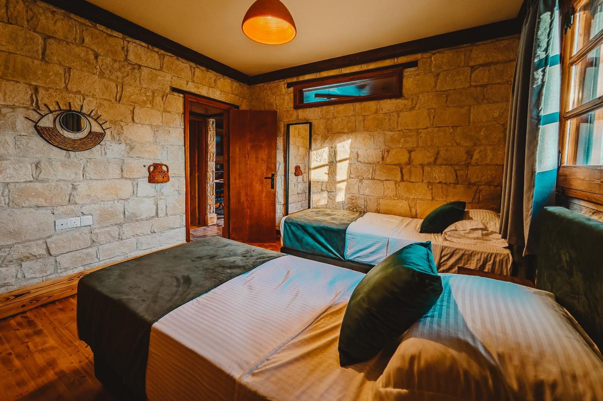 Kleos Noble Retreat - Stone-Build Apartments & Rooms With Pool, Sauna & Bbq Area Лимасол Номер фото